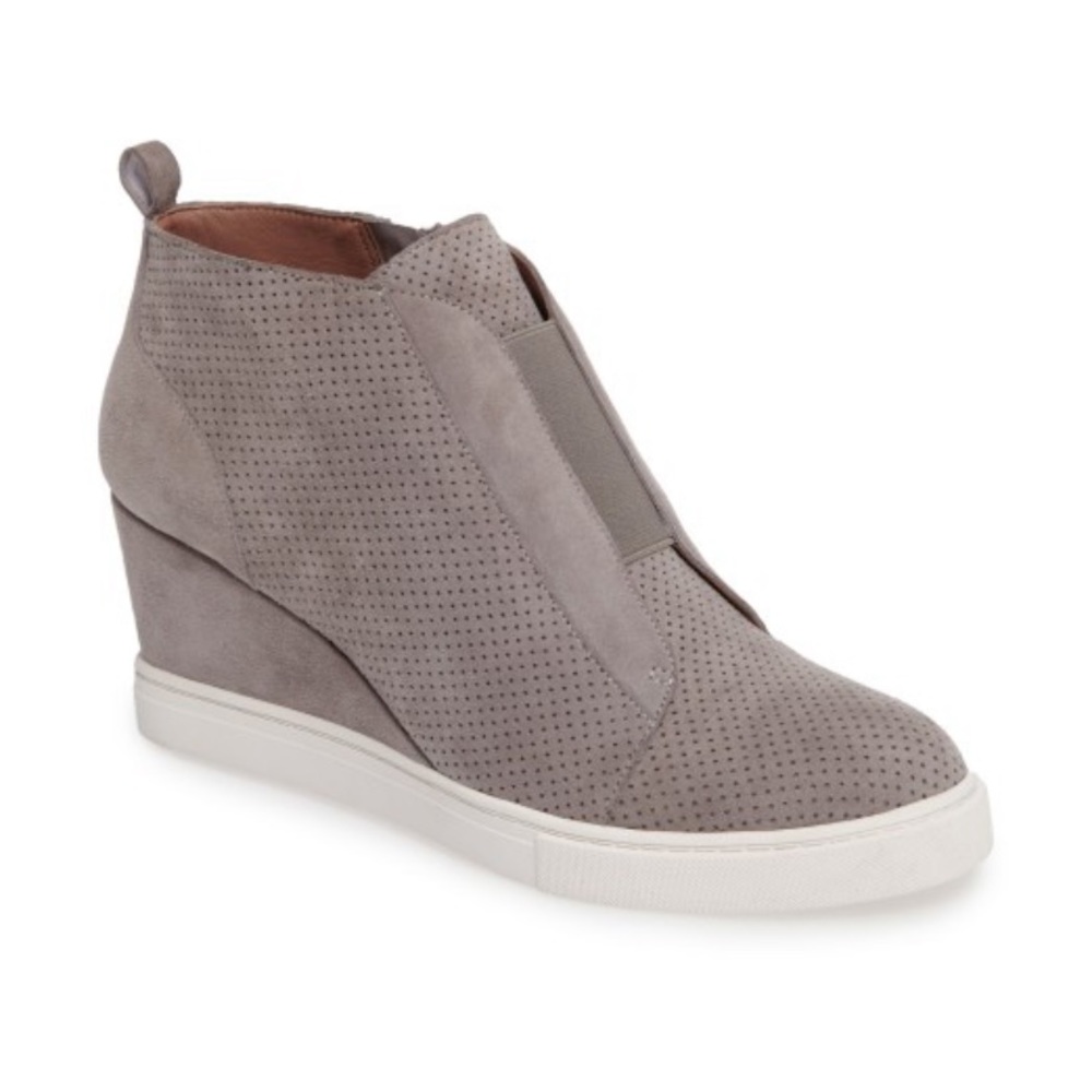 Cute sneaker/wedge- Linea Paolo